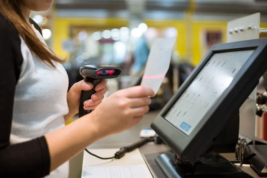 MÁY QUÉT MÃ VẠCH POS BÁN HÀNG: CÔNG CỤ KHÔNG THỂ THIẾU CHO MỌI CỬA HÀNG