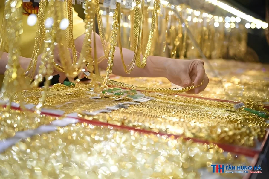 Cá nhân mua vàng không có hóa đơn sẽ gặp vấn đề gì trước pháp luật không?